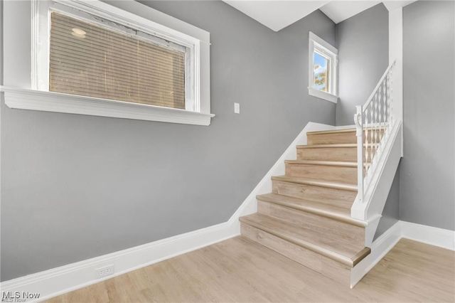 839 Nela View Road, Cleveland Heights, OH 44112