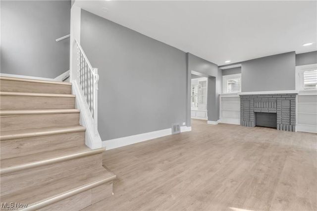 839 Nela View Road, Cleveland Heights, OH 44112