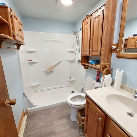 1075 West Brookfield Road, New Braintree, MA 01531