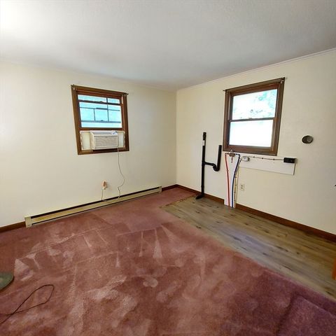 1075 West Brookfield Road, New Braintree, MA 01531