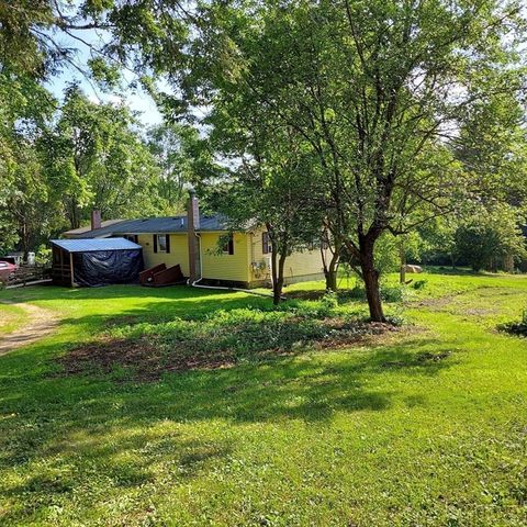1075 West Brookfield Road, New Braintree, MA 01531