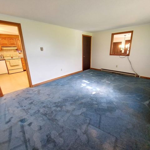 1075 West Brookfield Road, New Braintree, MA 01531