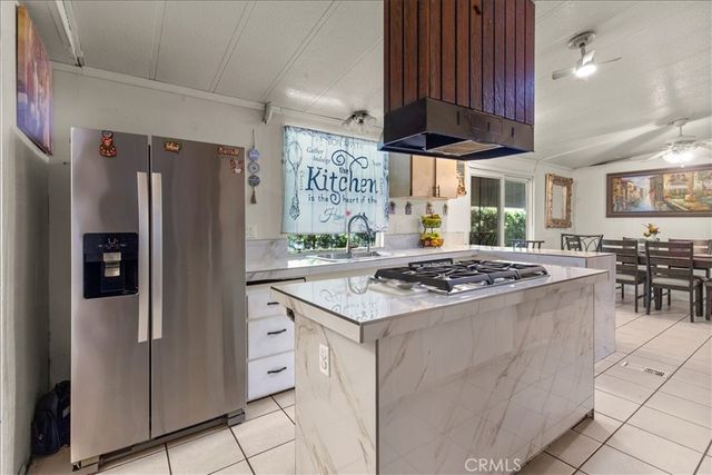 9080 Bloomfield Avenue 33, Cypress, CA 90630