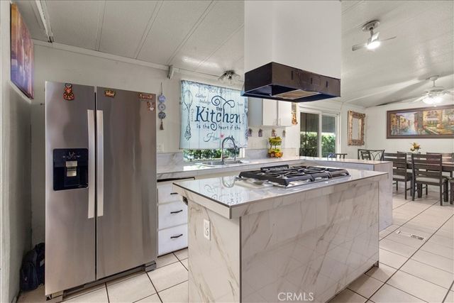 9080 Bloomfield Avenue 33, Cypress, CA 90630