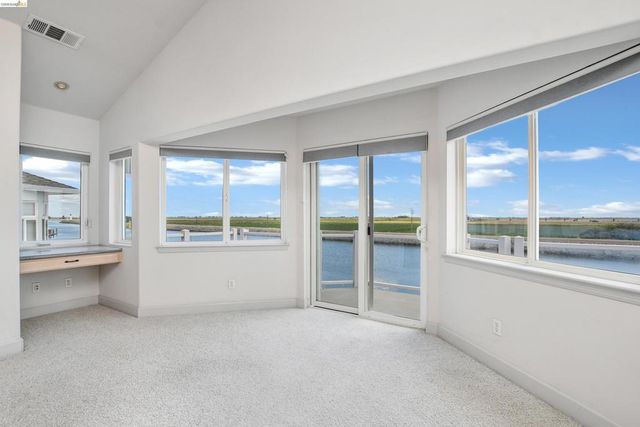 5890 Starboard Dr, Discovery Bay, CA 94505