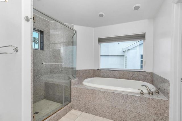 5890 Starboard Dr, Discovery Bay, CA 94505