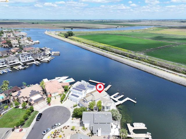 5890 Starboard Dr, Discovery Bay, CA 94505