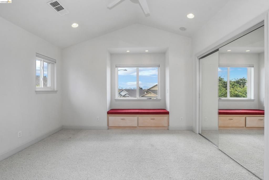 Image 22 of property listing at 5890 Starboard Dr, Discovery Bay, CA 94505