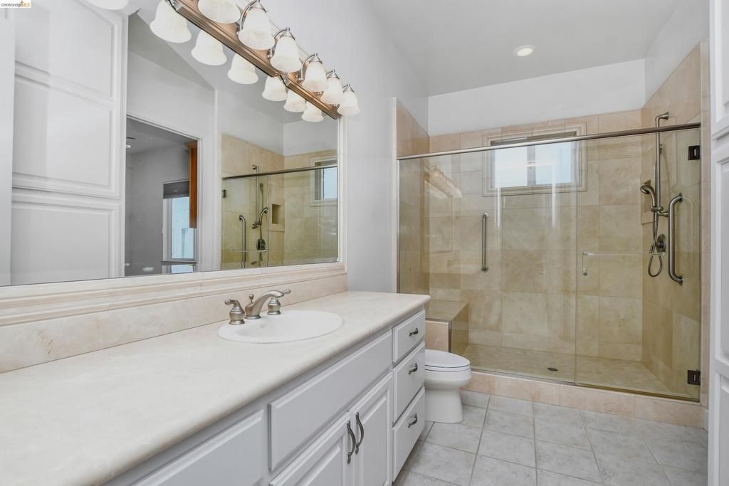Image 26 of property listing at 5890 Starboard Dr, Discovery Bay, CA 94505