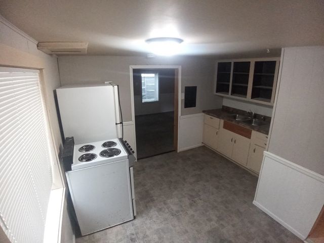 905 E High, Pleasant, MI 48858