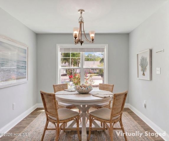 127 NE 15th St, Oak Island, NC 28465