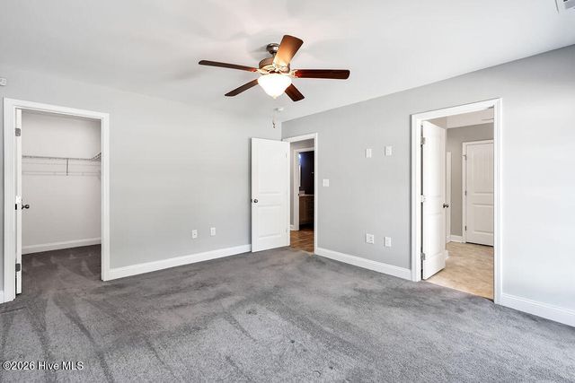 127 NE 15th St, Oak Island, NC 28465