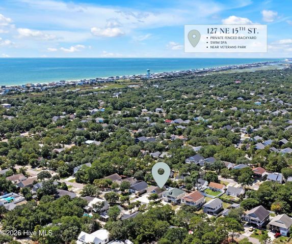 127 NE 15th St, Oak Island, NC 28465
