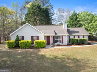 5090 Limerick Lane, Flowery Branch, GA 30542