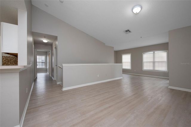 6548 SWISSCO DRIVE 622, Orlando, FL 32822