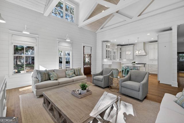 1030 Village Oaks Lane, St. Simons, GA 31522