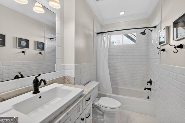 1030 Village Oaks Lane, St. Simons, GA 31522