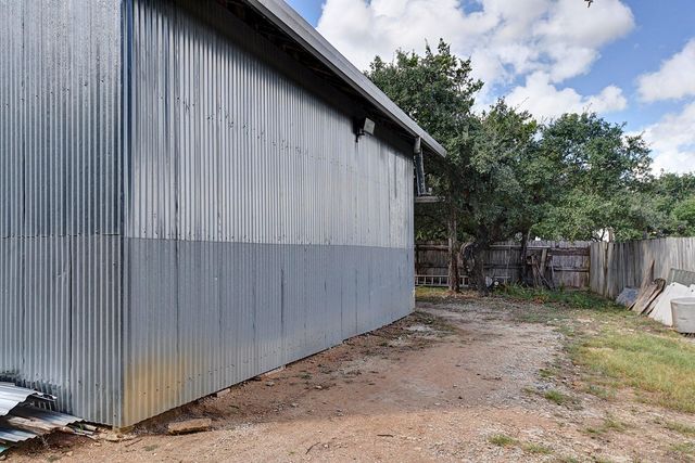 4525 Bell Springs RD, Dripping Springs, TX 78620
