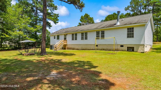 1444 Ring Road, Carthage, NC 28327