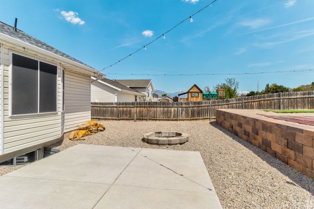 4977 W CAVE PEAK DR, Riverton, UT 84065