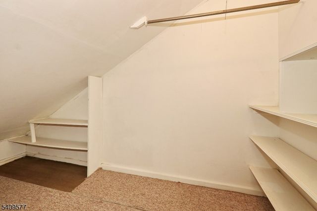 587 Thoreau Ter, Union Twp., NJ 07083