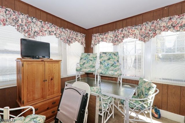 587 Thoreau Ter, Union Twp., NJ 07083