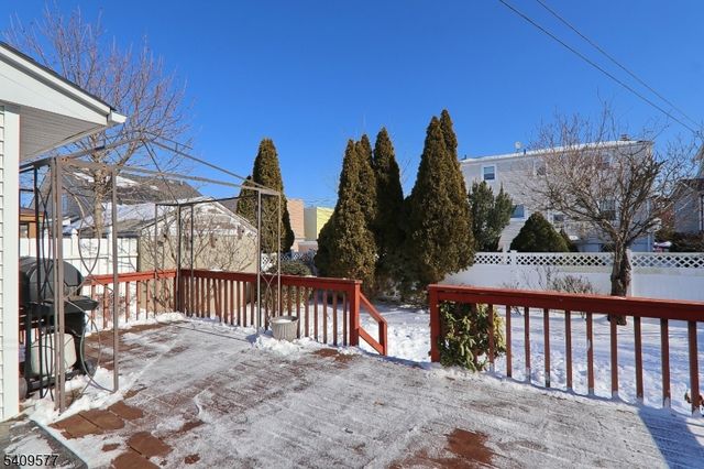 587 Thoreau Ter, Union Twp., NJ 07083