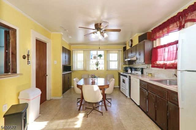 587 Thoreau Ter, Union Twp., NJ 07083