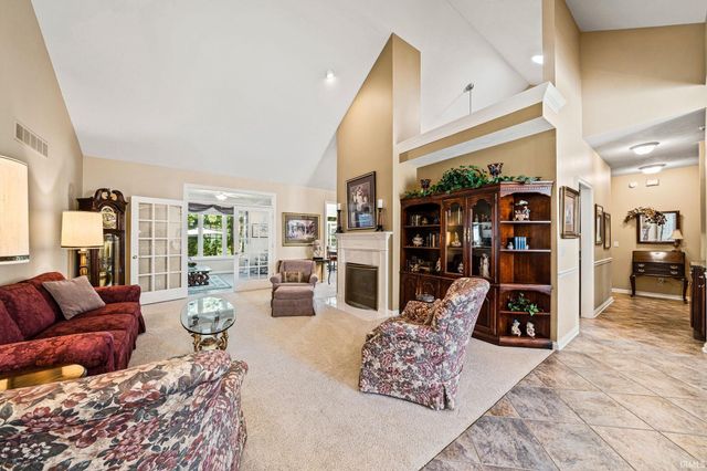 1602 N Lake George Drive, Mishawaka, IN 46545