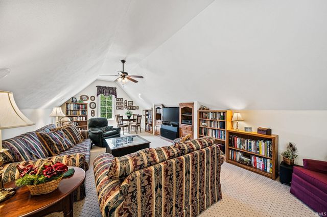 1602 N Lake George Drive, Mishawaka, IN 46545