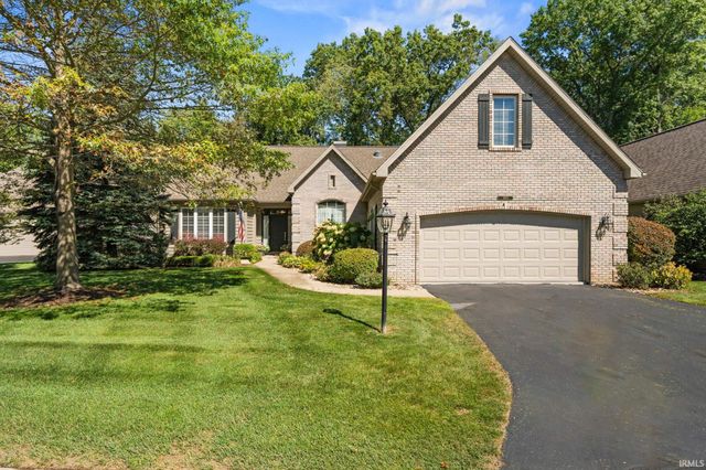 1602 N Lake George Drive, Mishawaka, IN 46545
