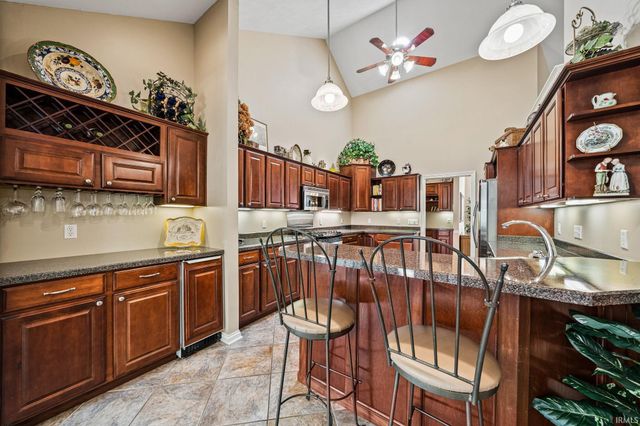 1602 N Lake George Drive, Mishawaka, IN 46545