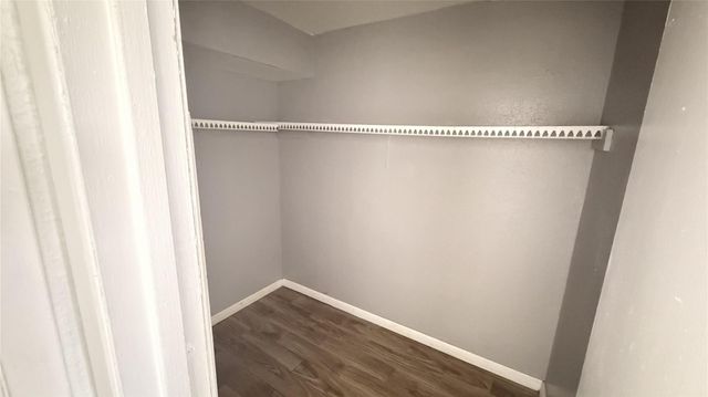 6200 W Tidwell Road 1702, Houston, TX 77092