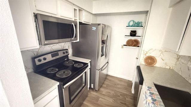 6200 W Tidwell Road 1702, Houston, TX 77092