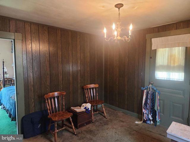 122 N BARBARA ST, Mount Joy, PA 17552