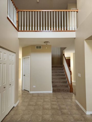 8100 Shady Oak Road, Joliet, IL 60431