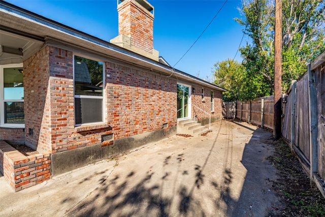 4304 Loop 820, Fort Worth, TX 76109