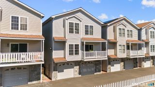 42 Highland Road 6, Stamford, CT 06902