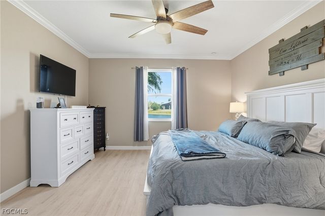 13056 Silver Thorn LOOP, North Fort Myers, FL 33903