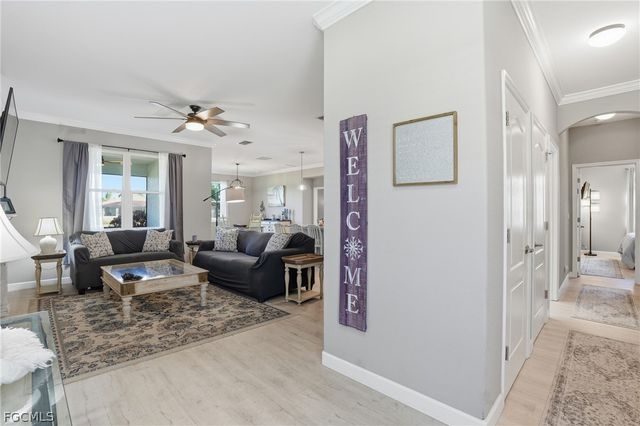 13056 Silver Thorn LOOP, North Fort Myers, FL 33903