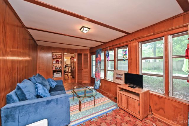 106 Wrenwood Lane, Terrace Park, OH 45174
