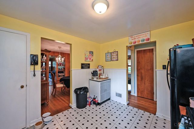 106 Wrenwood Lane, Terrace Park, OH 45174
