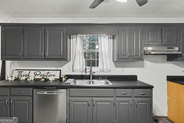 1752 Highway 162, Covington, GA 30016