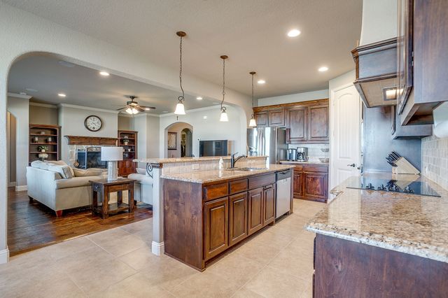 105 Legacy Downs Drive, Fort Worth, TX 76126