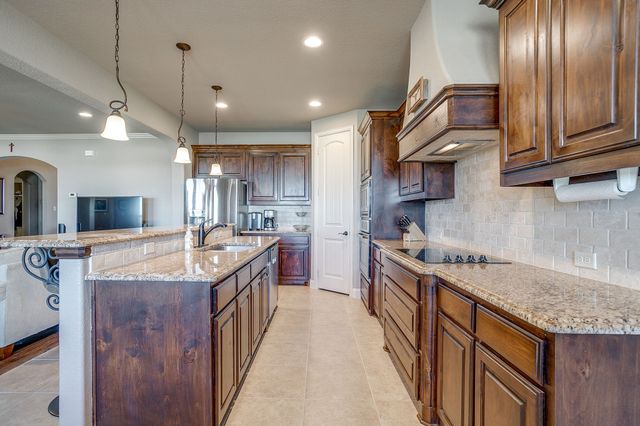 105 Legacy Downs Drive, Fort Worth, TX 76126