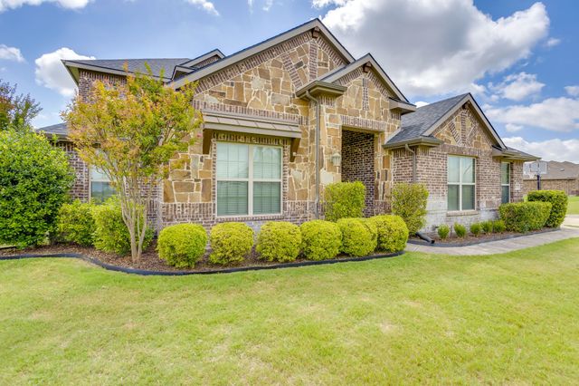 105 Legacy Downs Drive, Fort Worth, TX 76126