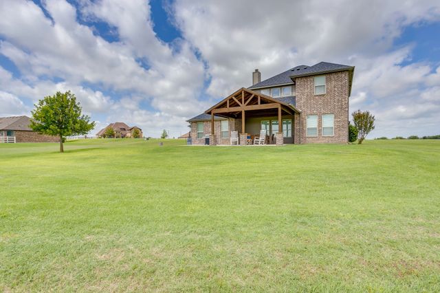105 Legacy Downs Drive, Fort Worth, TX 76126