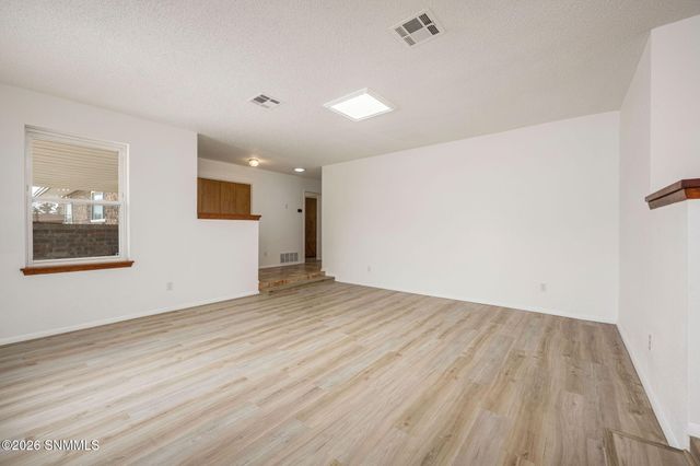 3217 Fairway Drive, Las Cruces, NM 88011