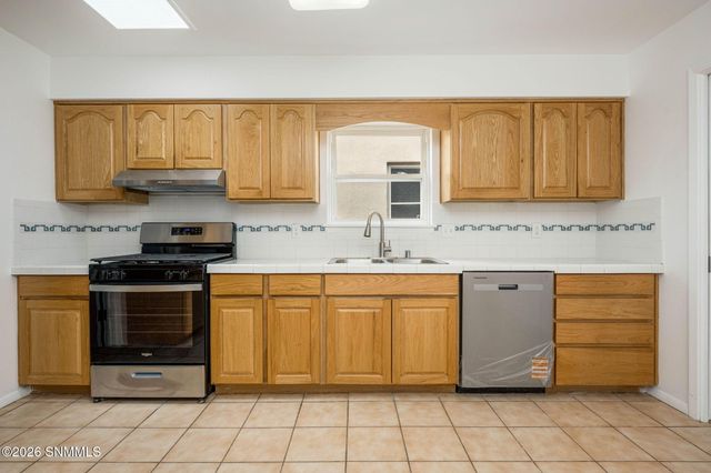 3217 Fairway Drive, Las Cruces, NM 88011