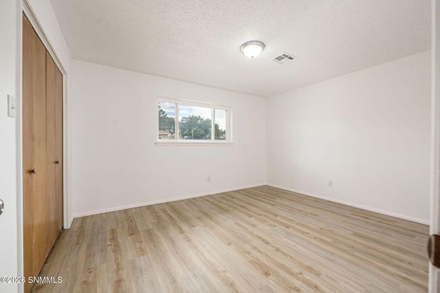 3217 Fairway Drive, Las Cruces, NM 88011